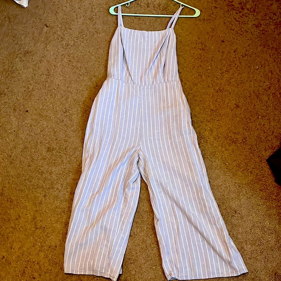 Old Navy Jumpsuit with Stripes - Picture 1 of 2